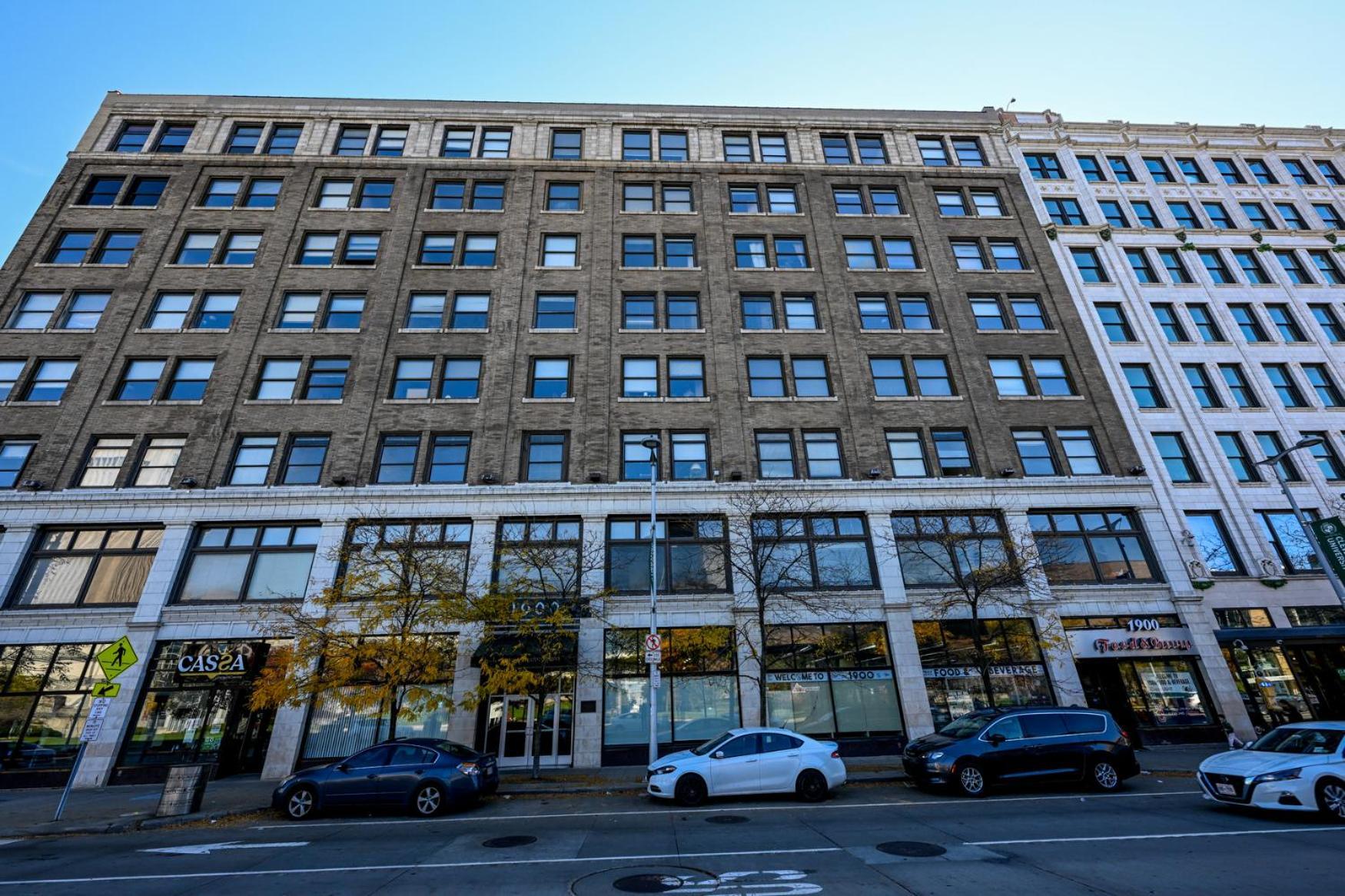 2 Bath Prkg+Gym+Sauna Perk Plaza +30 Day Cleveland Eksteriør bilde